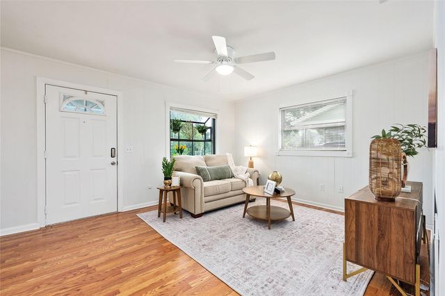 1015 W MONTROSE STREET, Clermont, FL 34711