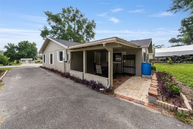 1015 W MONTROSE STREET, Clermont, FL 34711
