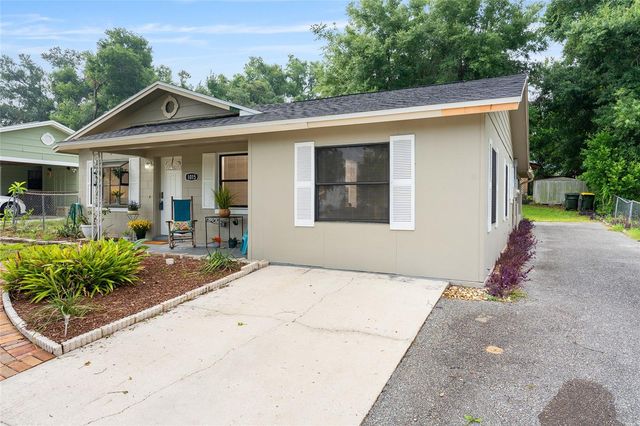 1015 W MONTROSE STREET, Clermont, FL 34711