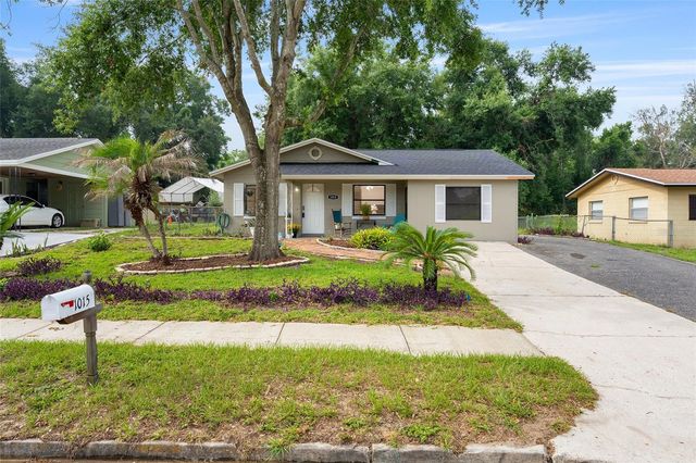 1015 W MONTROSE STREET, Clermont, FL 34711