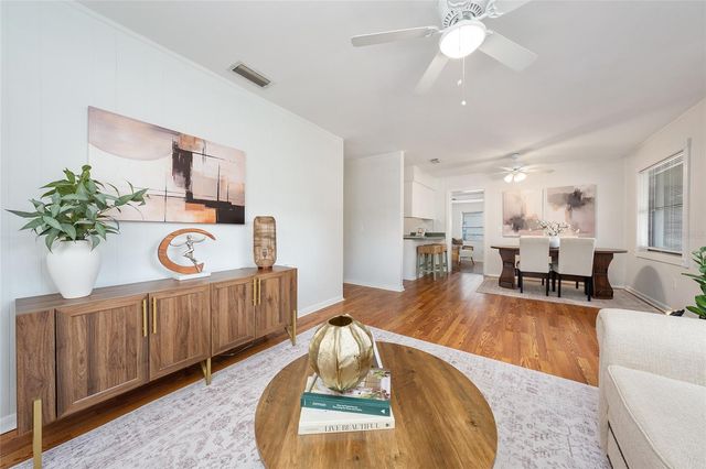 1015 W MONTROSE STREET, Clermont, FL 34711