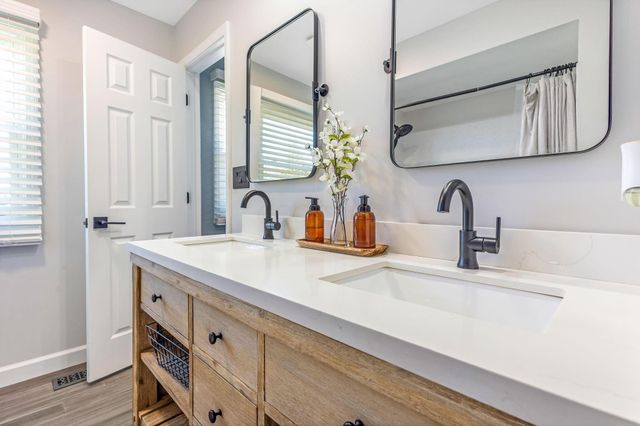 8171 Hill Road, Canal Winchester, OH 43110