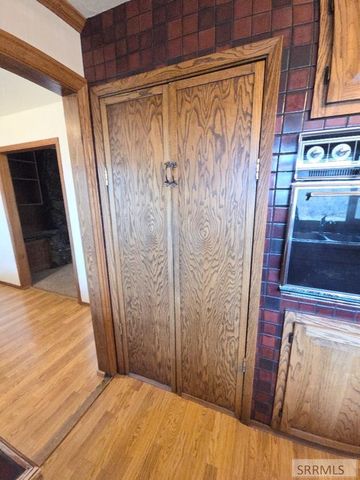 595 N Murdock Lane, Idaho Falls, ID 83402