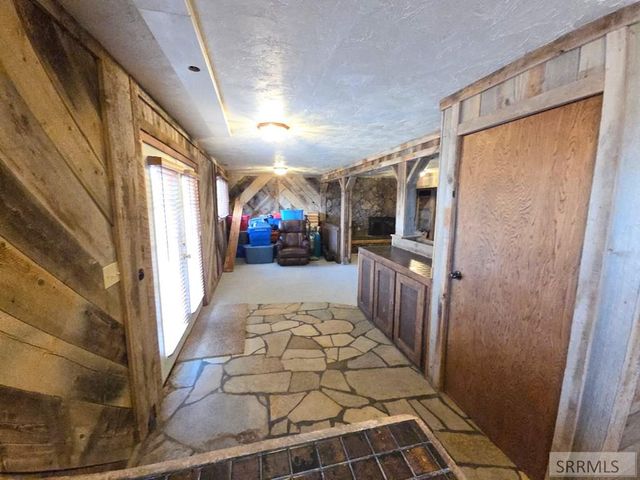 595 N Murdock Lane, Idaho Falls, ID 83402