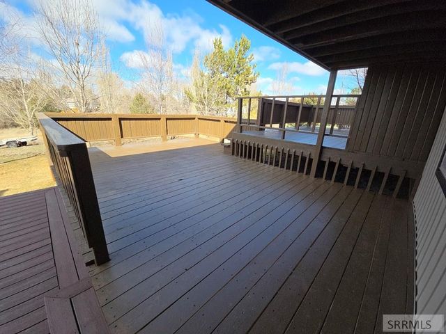 595 N Murdock Lane, Idaho Falls, ID 83402