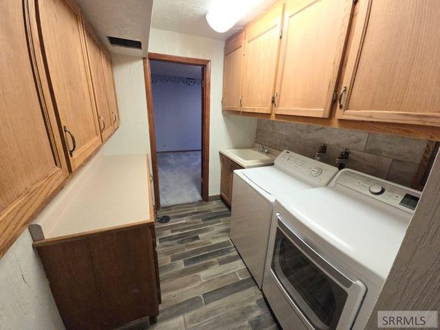 595 N Murdock Lane, Idaho Falls, ID 83402