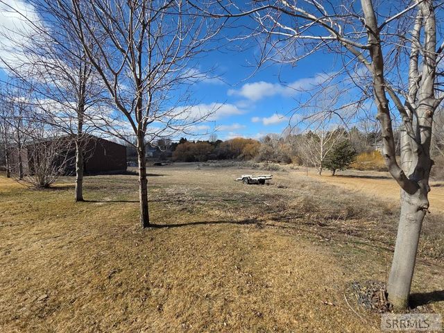 595 N Murdock Lane, Idaho Falls, ID 83402