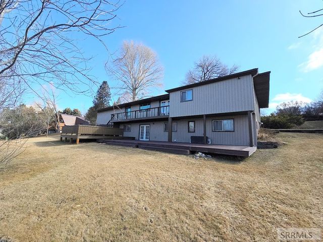 595 N Murdock Lane, Idaho Falls, ID 83402