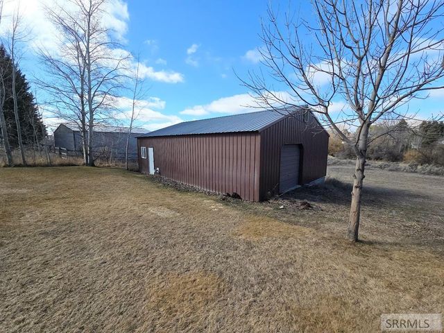 595 N Murdock Lane, Idaho Falls, ID 83402