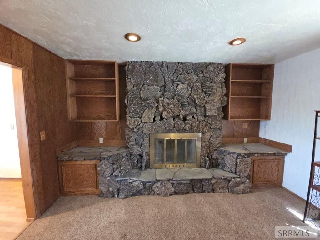 Image 11 of property listing at 595 N Murdock Lane, Idaho Falls, ID 83402
