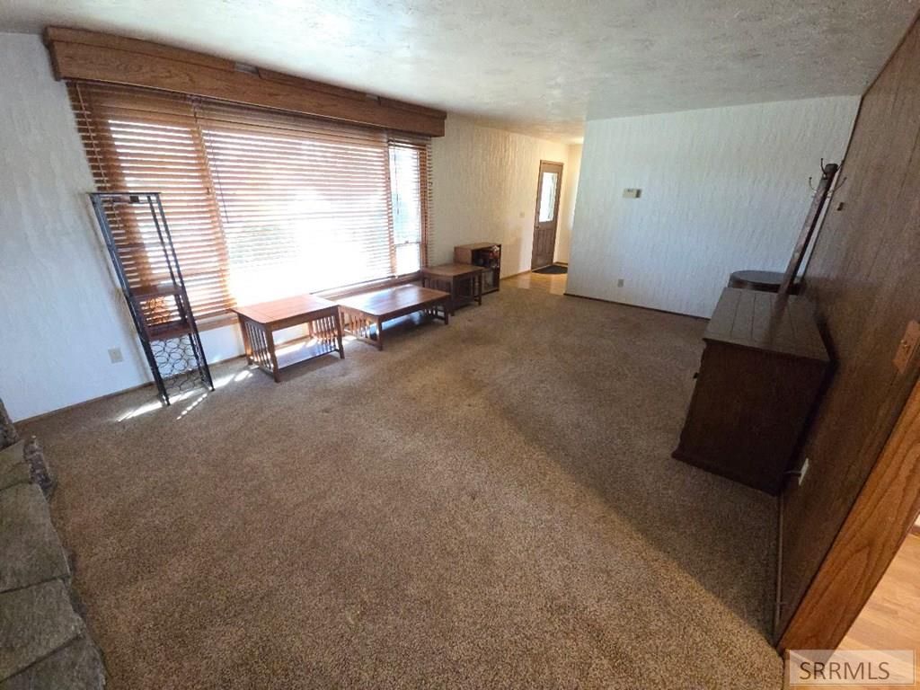 Image 12 of property listing at 595 N Murdock Lane, Idaho Falls, ID 83402