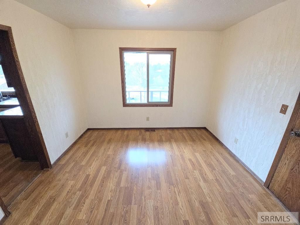 Image 15 of property listing at 595 N Murdock Lane, Idaho Falls, ID 83402
