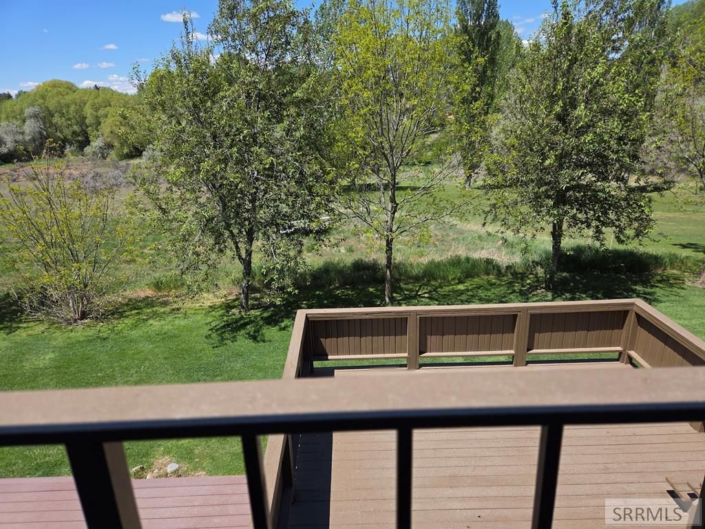 Image 23 of property listing at 595 N Murdock Lane, Idaho Falls, ID 83402