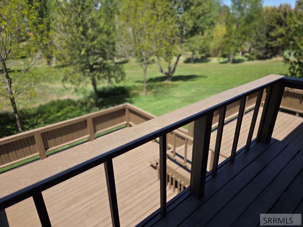 Image 26 of property listing at 595 N Murdock Lane, Idaho Falls, ID 83402