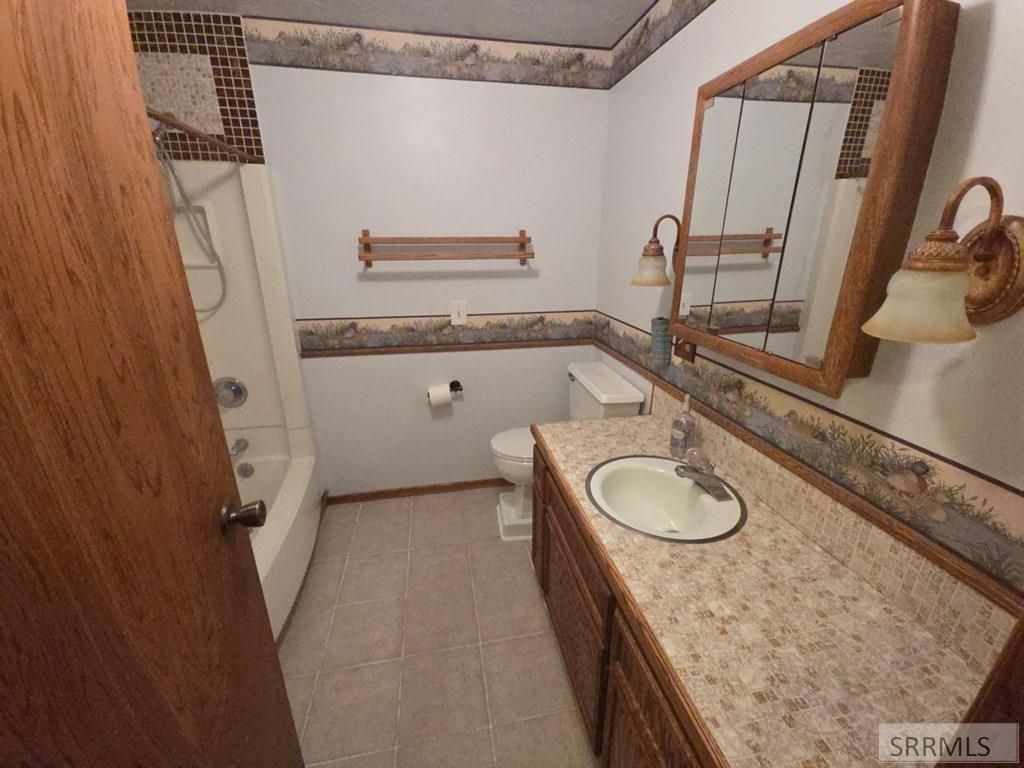 Image 32 of property listing at 595 N Murdock Lane, Idaho Falls, ID 83402