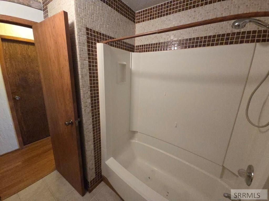 Image 33 of property listing at 595 N Murdock Lane, Idaho Falls, ID 83402