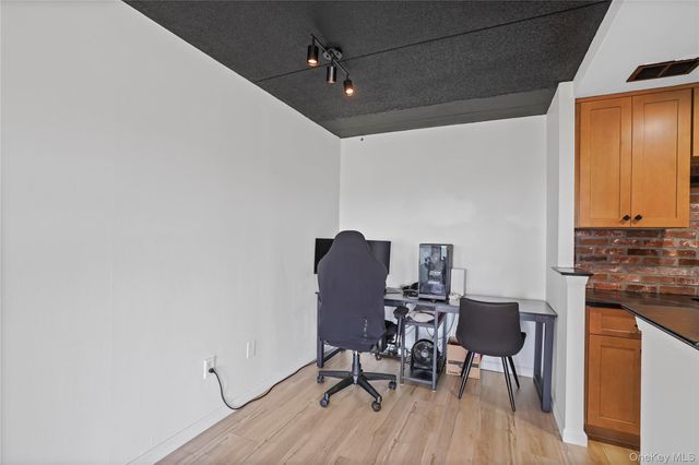 500 High Point Drive 709, Hartsdale, NY 10530
