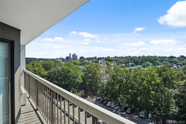 500 High Point Drive 709, Hartsdale, NY 10530