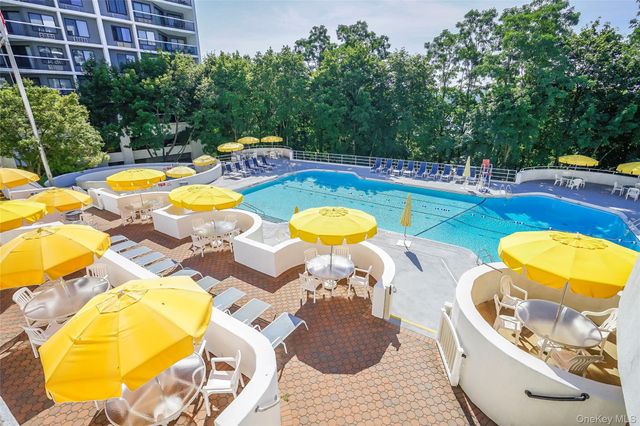 500 High Point Drive 709, Hartsdale, NY 10530