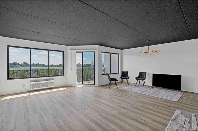 500 High Point Drive 709, Hartsdale, NY 10530