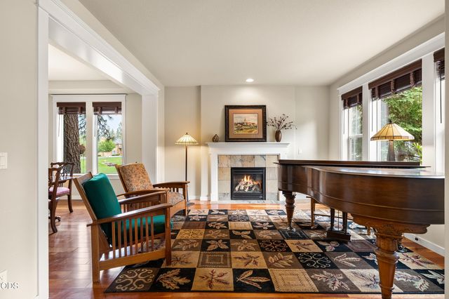61353 Huckleberry Place, Bend, OR 97702