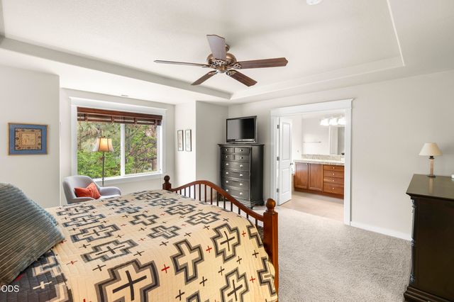 61353 Huckleberry Place, Bend, OR 97702