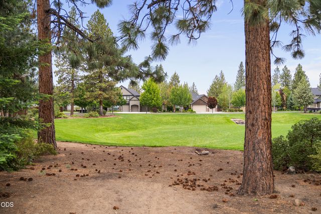 61353 Huckleberry Place, Bend, OR 97702