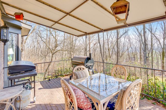 1117 Mountain Terrace, Lookout Mountain, GA 30750