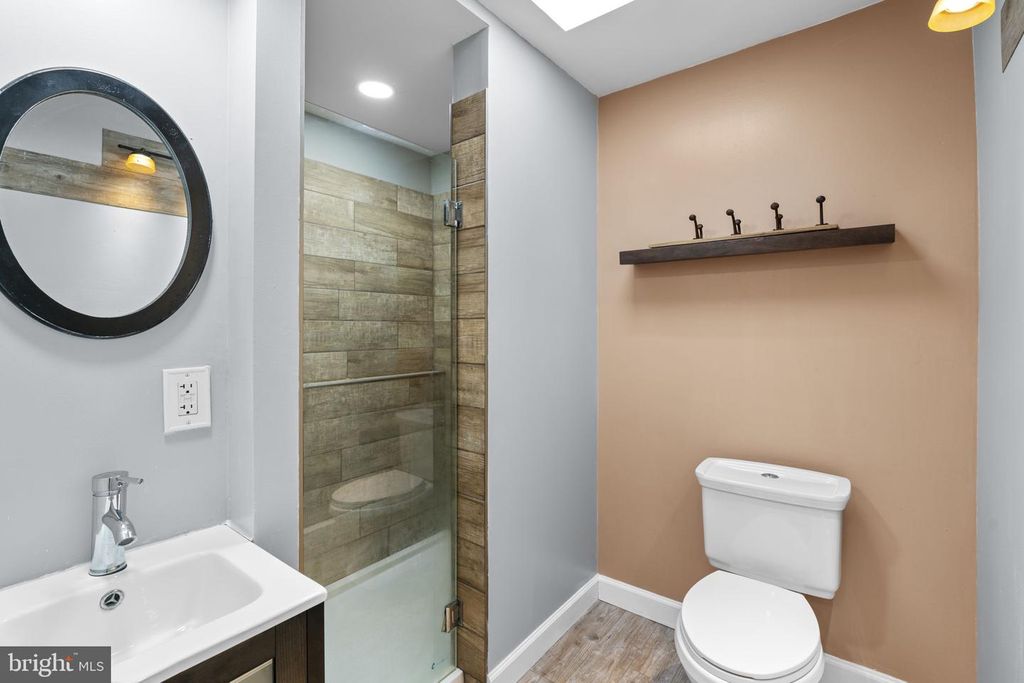 Image 21 of property listing at 2138 WHISTLER AVE, Baltimore, MD 21230