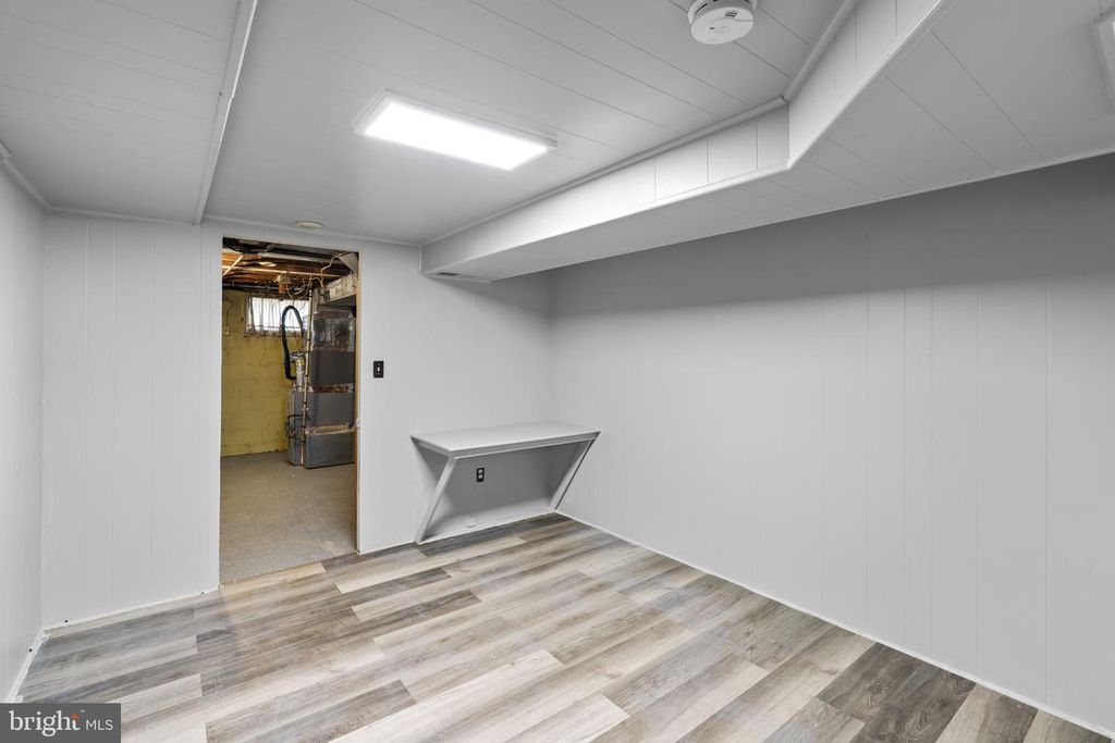 Image 23 of property listing at 2138 WHISTLER AVE, Baltimore, MD 21230