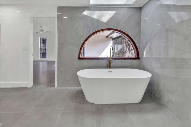 3033 WISTER CIRCLE, Valrico, FL 33596