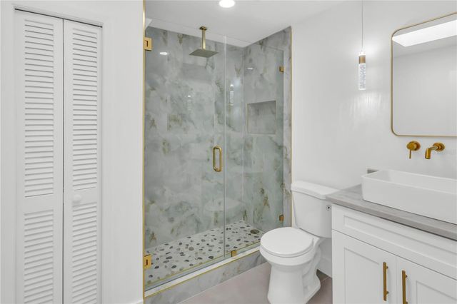 3033 WISTER CIRCLE, Valrico, FL 33596