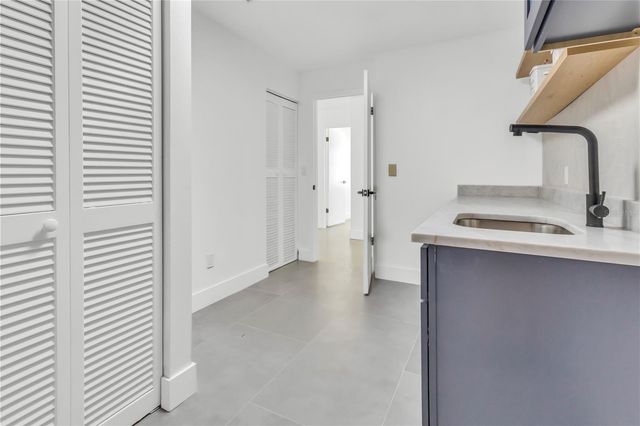 3033 WISTER CIRCLE, Valrico, FL 33596