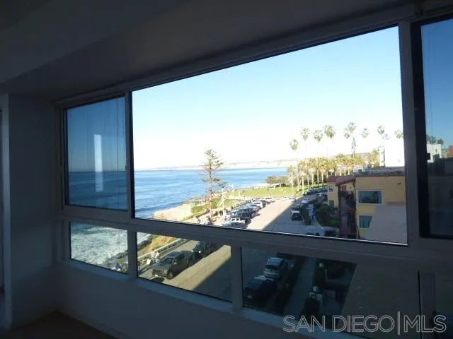 939 Coast Blvd 6A, La Jolla, CA 92037