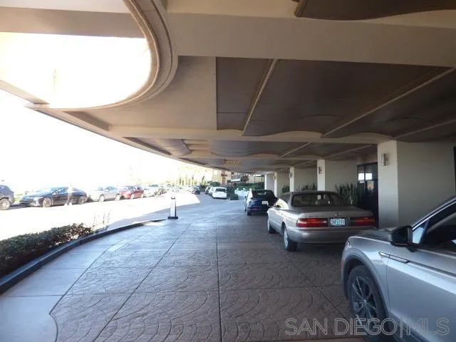 939 Coast Blvd 6A, La Jolla, CA 92037