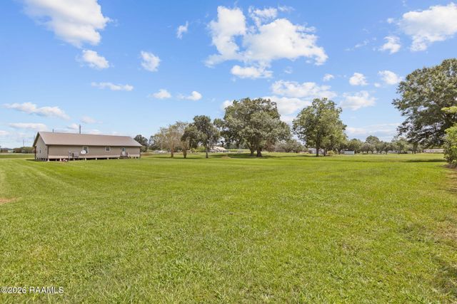 10185 La Highway 92, Maurice, LA 70555