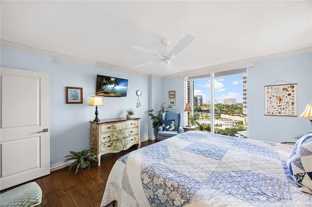 4401 Gulf Shore BLVD N # B802, Naples, FL 34103