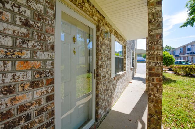 516 Arlington Drive A4, Charleston, SC 29414