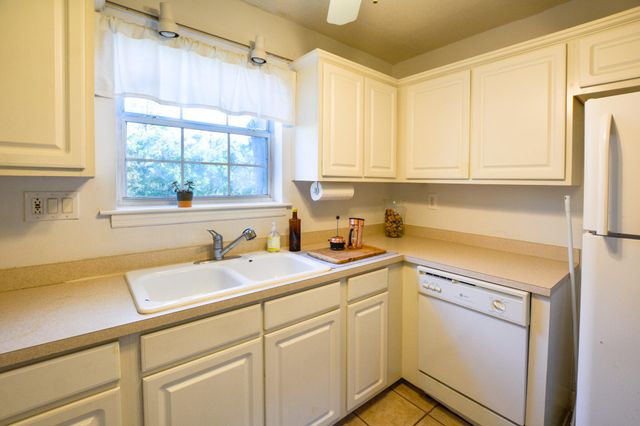 516 Arlington Drive A4, Charleston, SC 29414