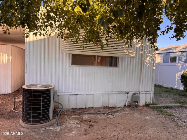 16609 N 1ST Avenue, Phoenix, AZ 85023