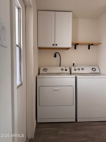 16609 N 1ST Avenue, Phoenix, AZ 85023