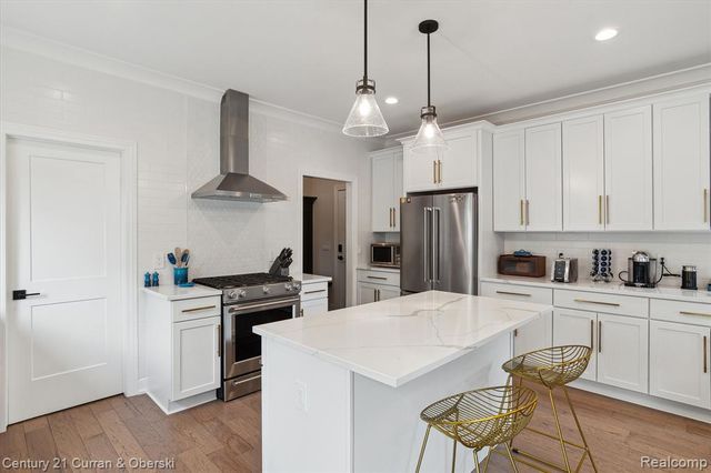 2217 N Wilson Avenue, Royal Oak, MI 48073