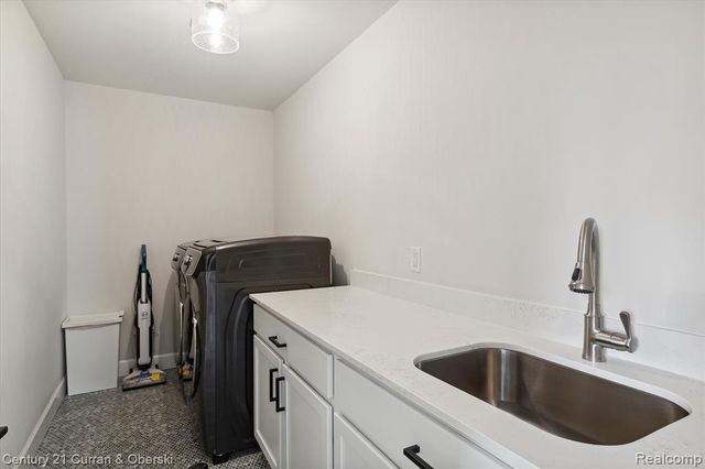 2217 N Wilson Avenue, Royal Oak, MI 48073