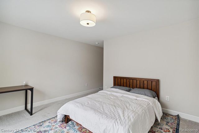 2217 N Wilson Avenue, Royal Oak, MI 48073