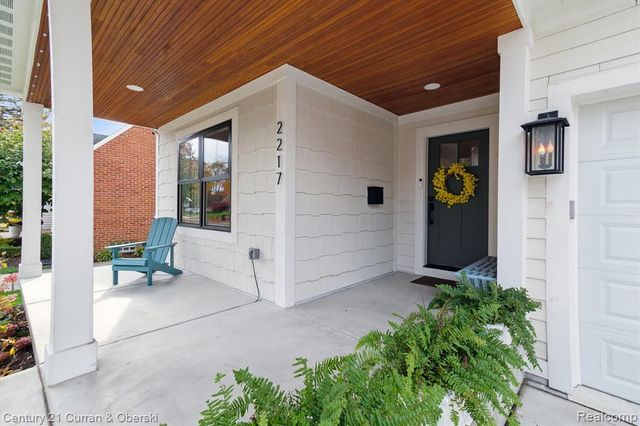 2217 N Wilson Avenue, Royal Oak, MI 48073