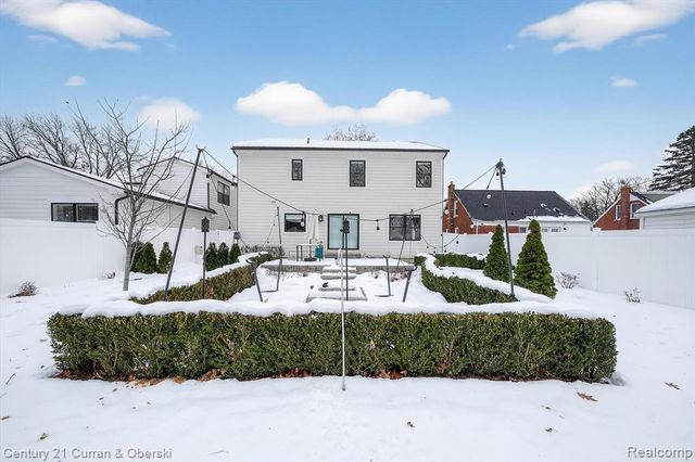 2217 N Wilson Avenue, Royal Oak, MI 48073