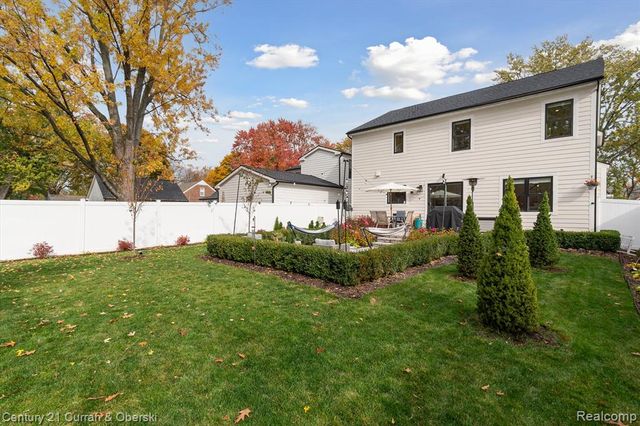 2217 N Wilson Avenue, Royal Oak, MI 48073