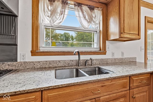 6239 Hardegan Street, Indianapolis, IN 46227