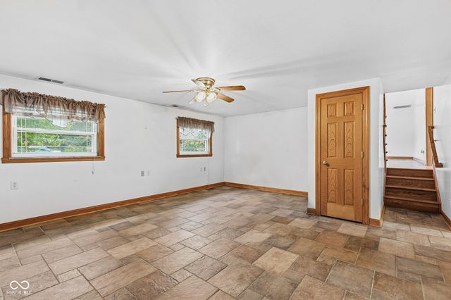 6239 Hardegan Street, Indianapolis, IN 46227