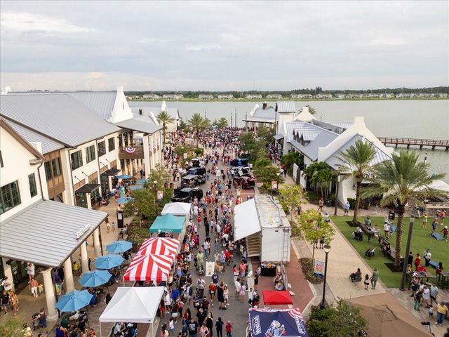 1872 STERN LANE, Sarasota, FL 34240